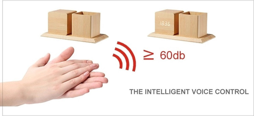 Houten Pennenhouder met Digitale Klok